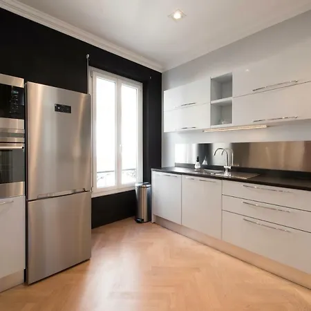 Apartament F3 Plein Centre A 50 M *
