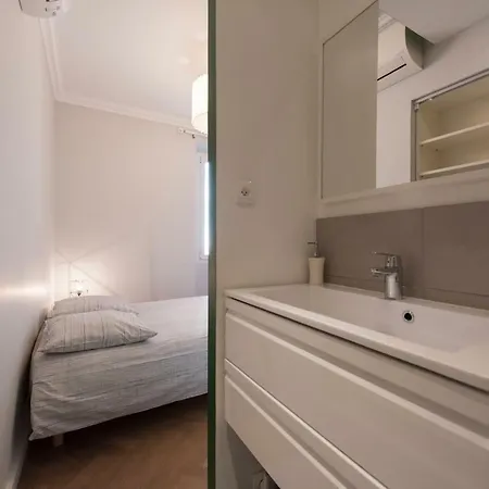 F3 Plein Centre A 50 M Apartamento *